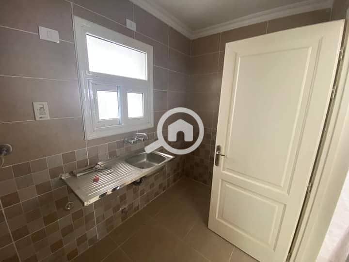 10 WhatsApp Image 2025-04-19 at 12.08. 35 PM (1). jpeg