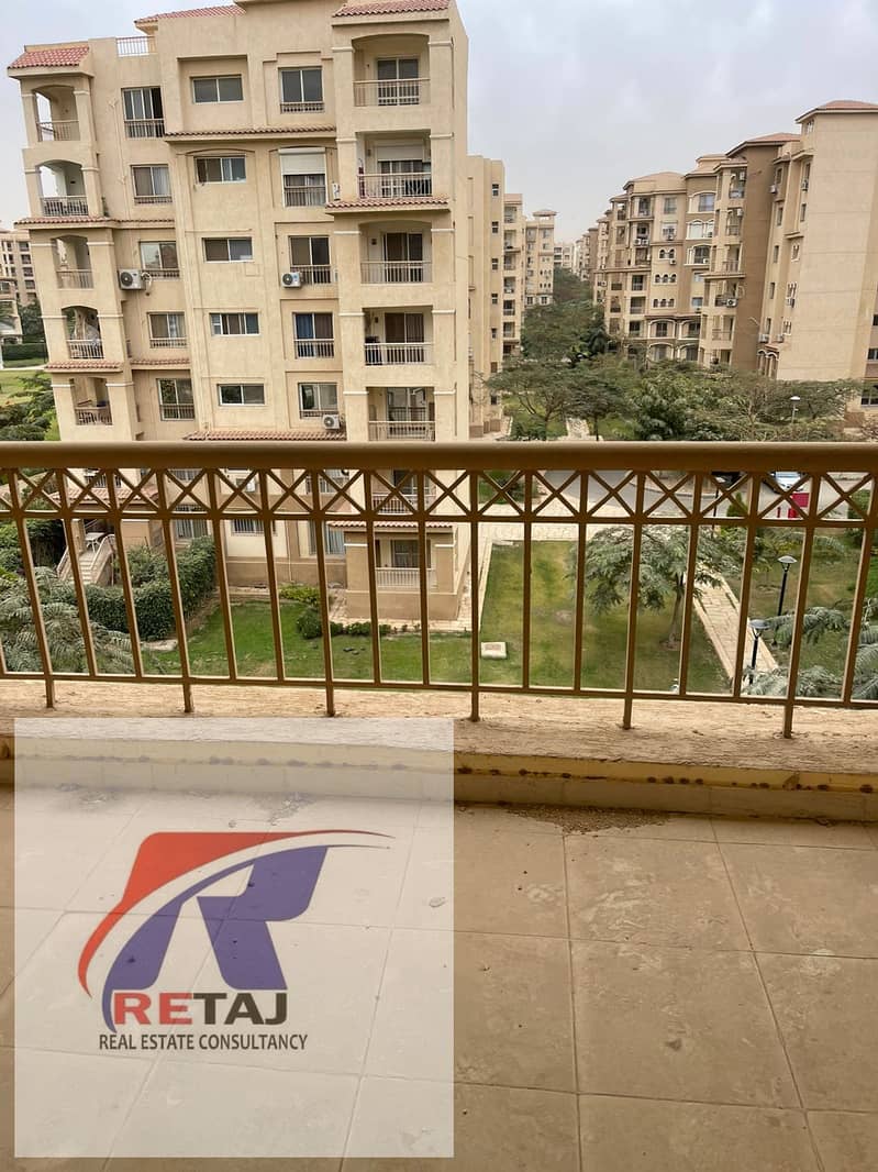 2 b4e6d807-fb14-4751-b332-f10731e3c188. jpg