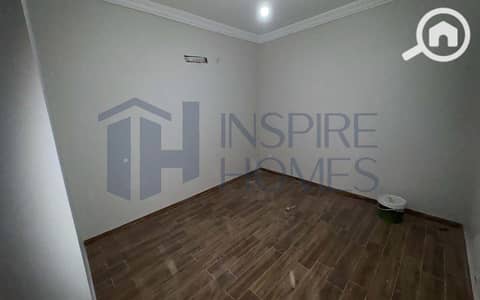 شقة 3 غرف نوم للايجار في سموحة، الإسكندرية - 3. jpg