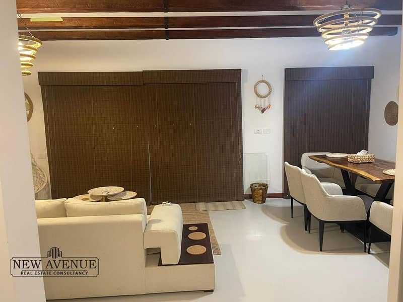 7 bea27559-21ea-4b68-a296-fb921bd5388c. jpg