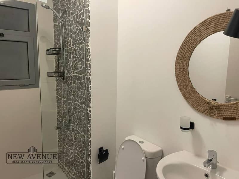 8 0a286f71-e1aa-44bc-8ea9-ec2e6231e79c. jpg