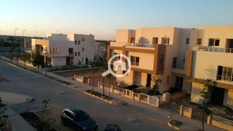 10 WhatsApp Image 2024-08-27 at 16.12. 58_93005b95. jpg