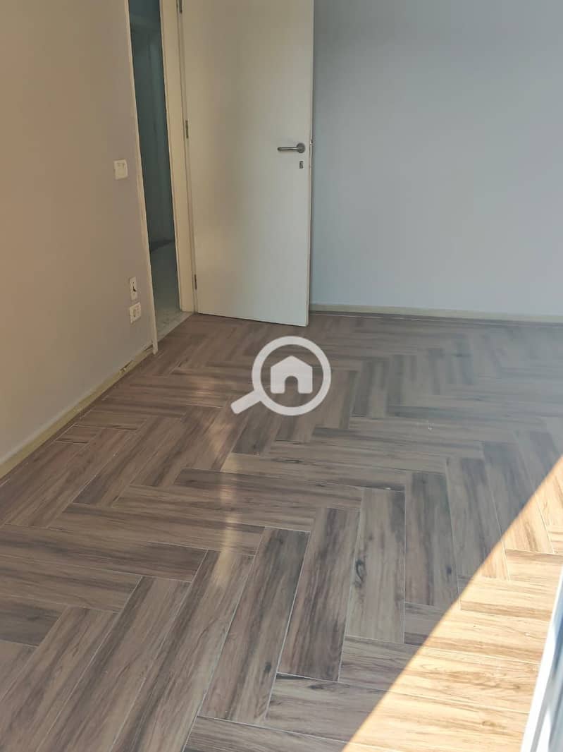 3 2a16ae21-d8f0-4aa9-a45c-75e7d7e21657. jpeg