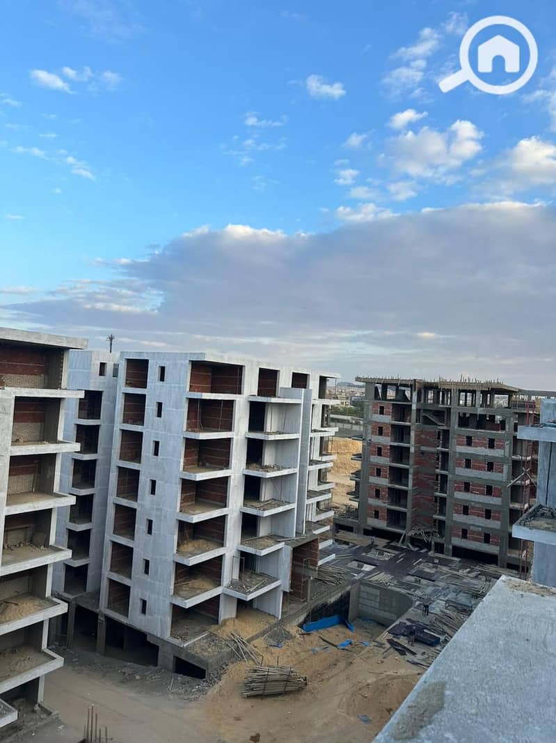 4 6a1ad57a-97d7-4c10-bda3-22b6cf196393. jpg