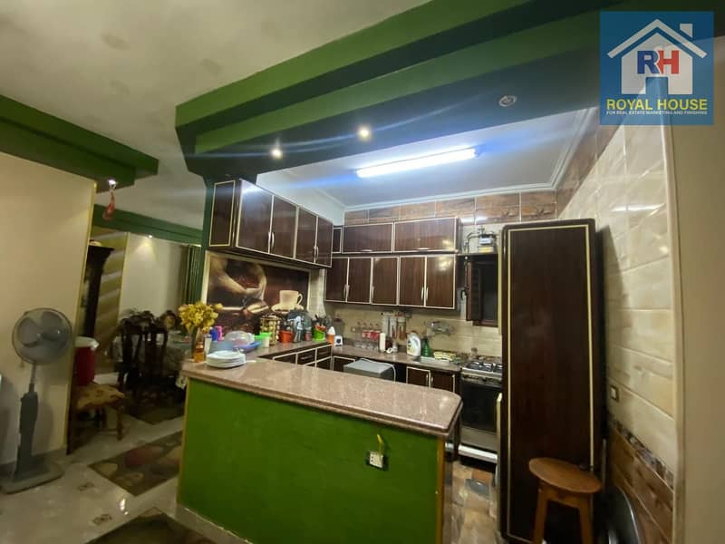 8 424f7811-10e2-4a03-85ff-8d2ada824dc9. jpg