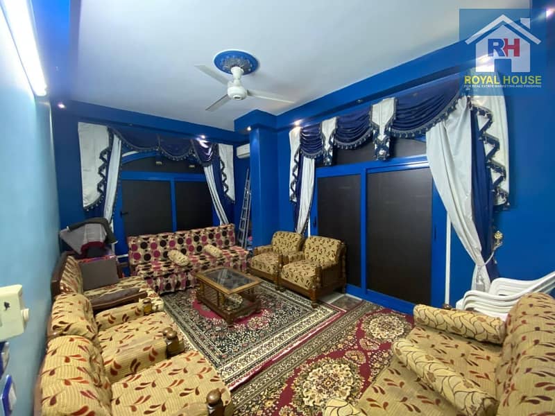 10 5051f61f-30a0-443a-8cf1-3b7cdd9f8539. jpg