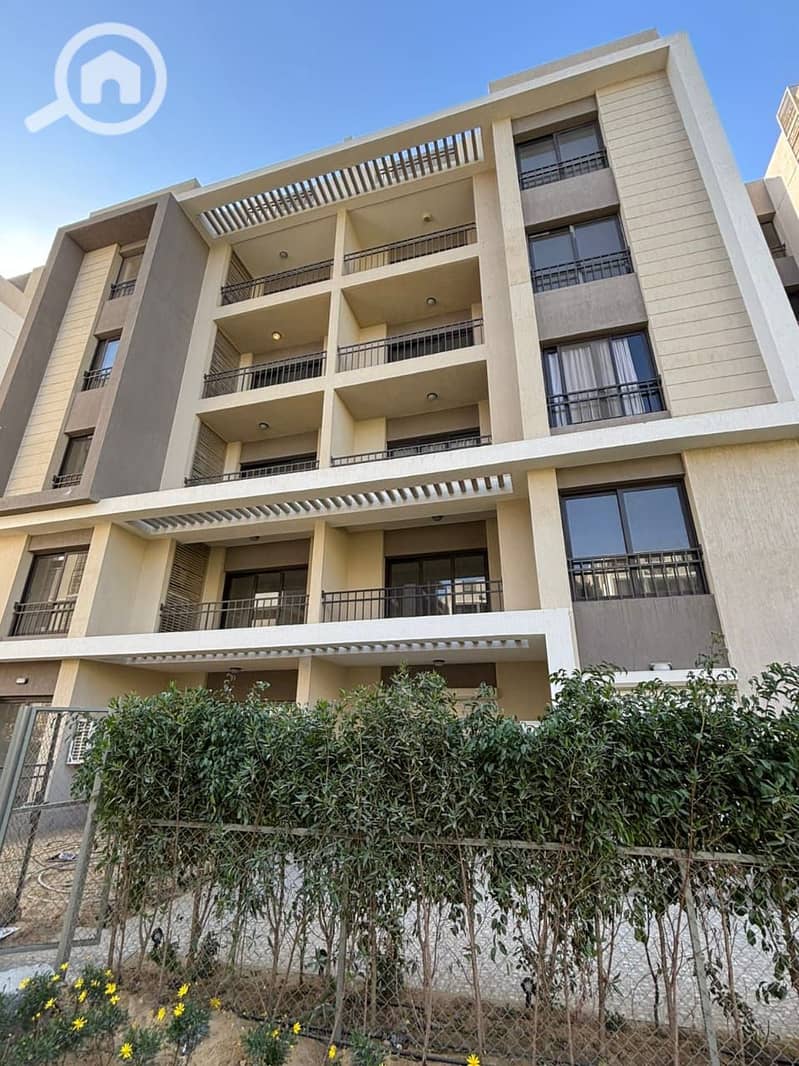 9 512fcdd1-89cd-4b84-b72b-7de95557ea81. jpg