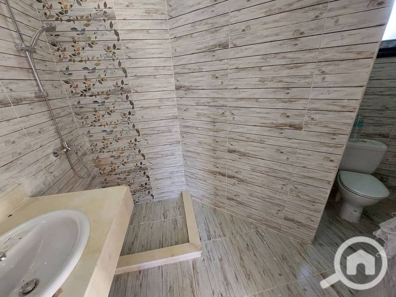 9 20251026_133040. jpg