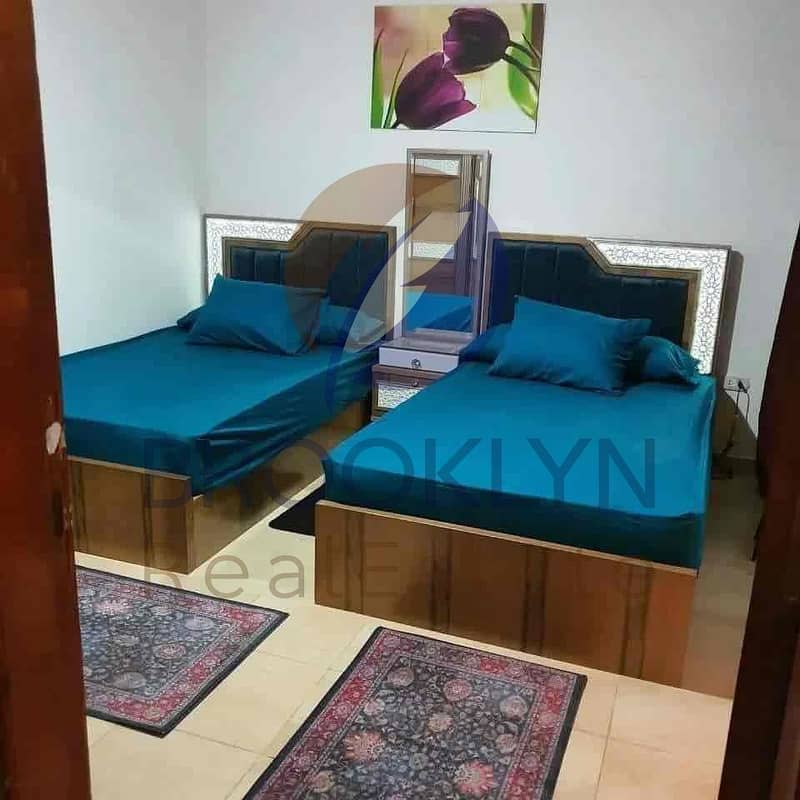 4 8c606c1b-73c8-40aa-8c85-6f82073f0be0. jpg