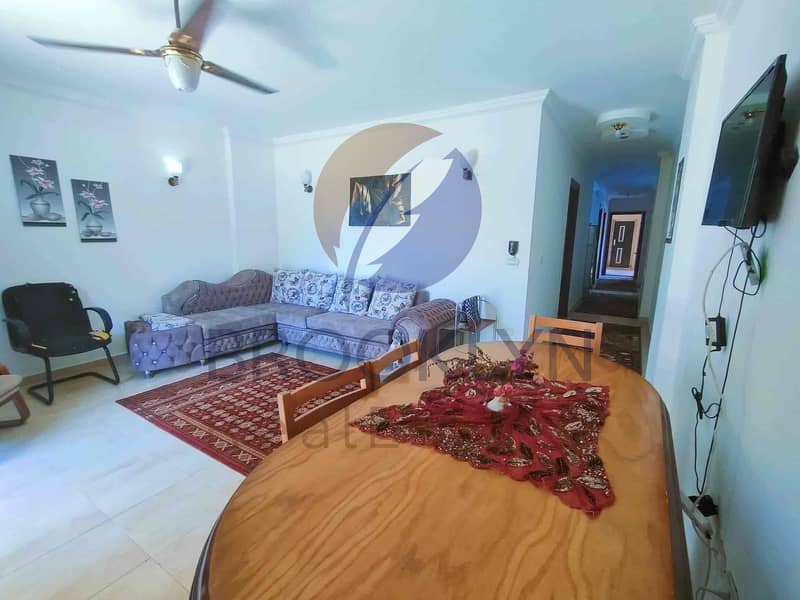 11 c2ab5608-ae4a-43c0-82fe-8a9a23458538. jpg