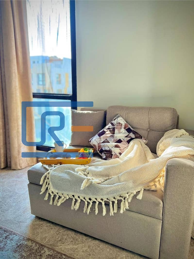 4 15b43115-68b1-4b95-bb3f-6f2c4e05b007. jpeg