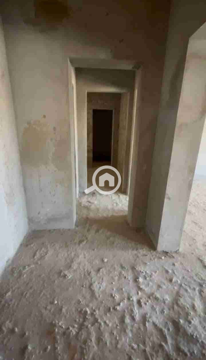 7 5625818b-3853-4bd1-825c-bcdc25cdef48-1_all_209159. jpg