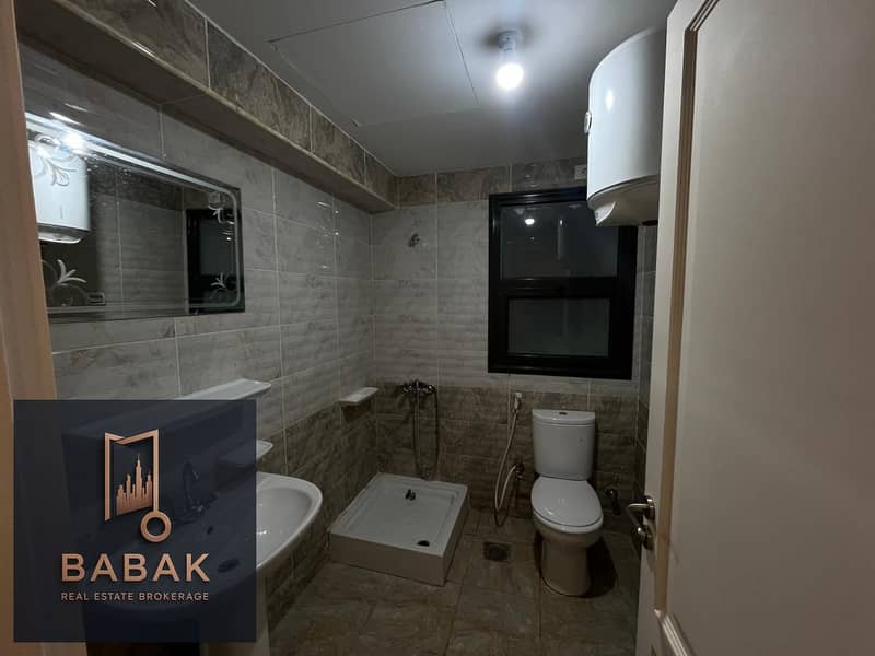 8 motion_photo_416307123669639316. jpg