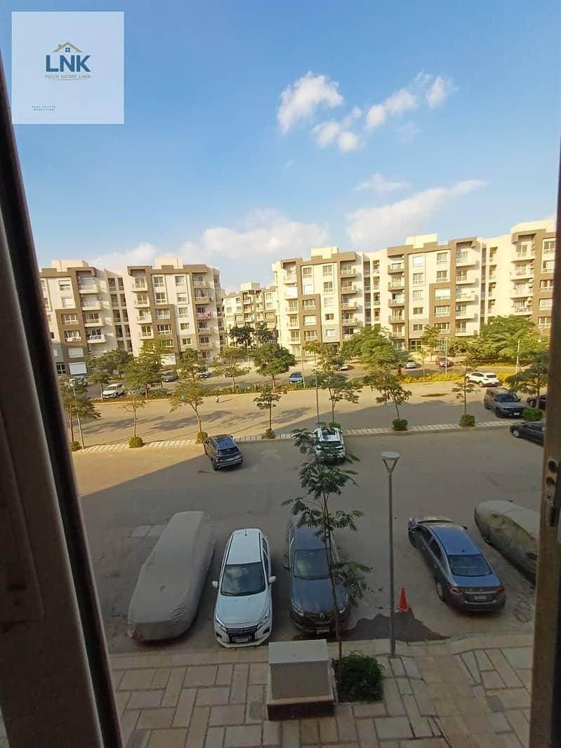 3 5307e1d4-0926-468e-905a-0e720baace42. jpg