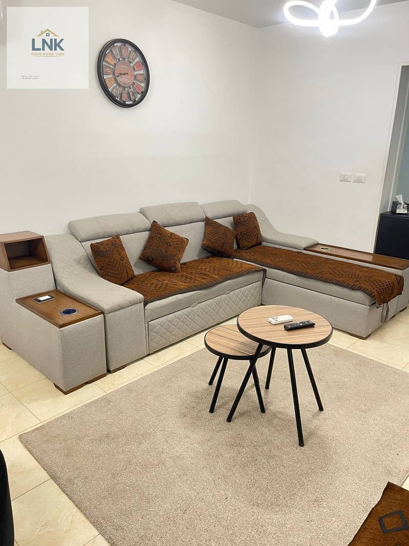 5 18529edf-2772-494f-a533-12b985fbe34f. jpg