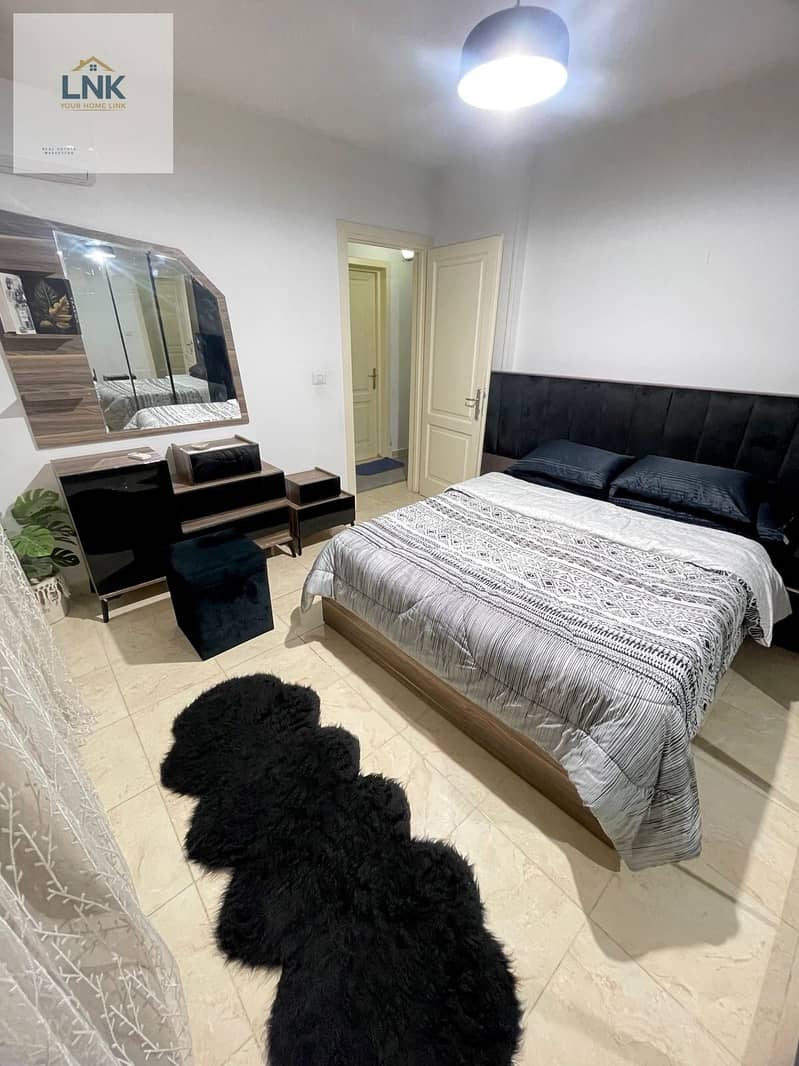 10 80dc989c-c04e-4df5-a3b2-462543fc4250. jpg