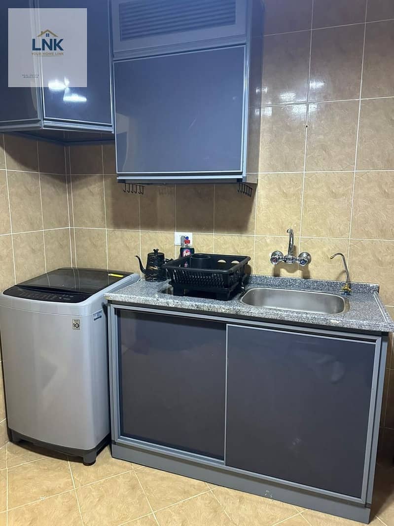 16 66913e5a-03f0-4911-bd30-3da9585f832a. jpg