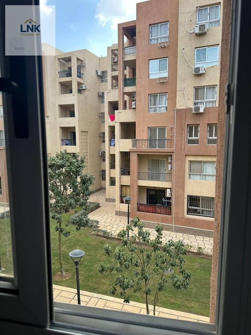 22 b0bc9f37-96ed-4fcd-a315-bfcc59d437c1. jpg