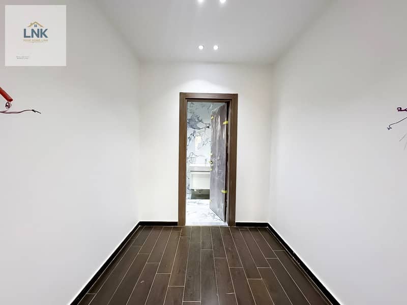 19 897d0da6-a625-4dbf-91c5-ea5f3878c1fe. jpg