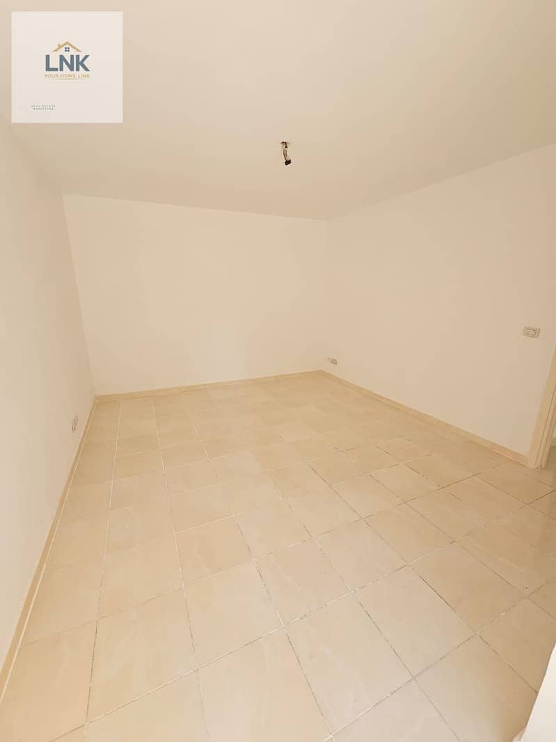 9 75232ea4-d9e6-4eef-8984-be195e5af5b6. jpg