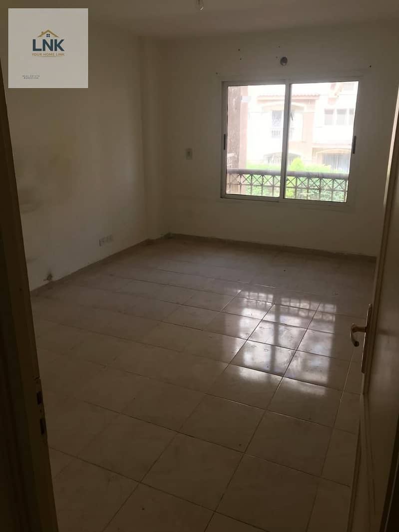 3 0cf7b3b1-456a-44b6-9ac2-feddeb6dc66f. jpg