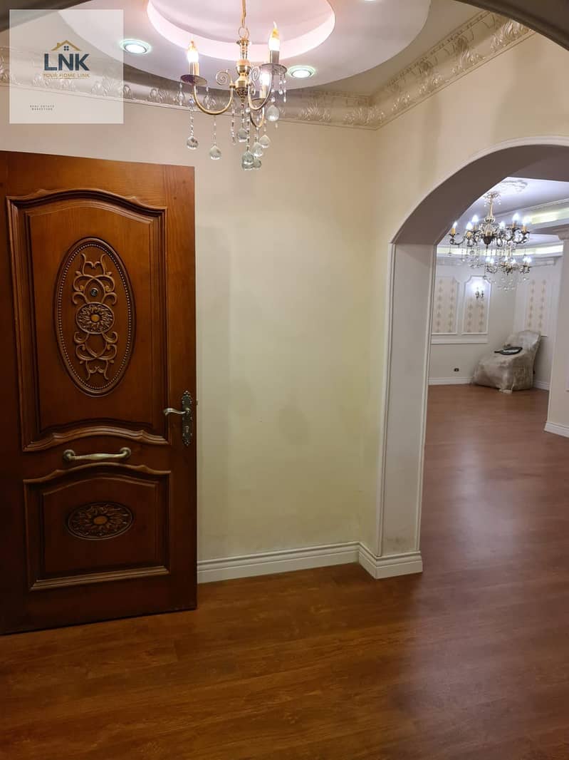 5 9f194fd2-7483-4575-bb11-34f1da564072. jpg