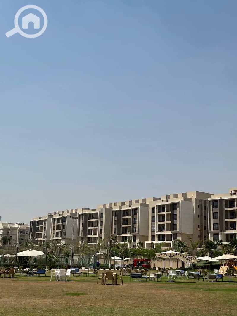 3 FB_IMG_1767028183402. jpg