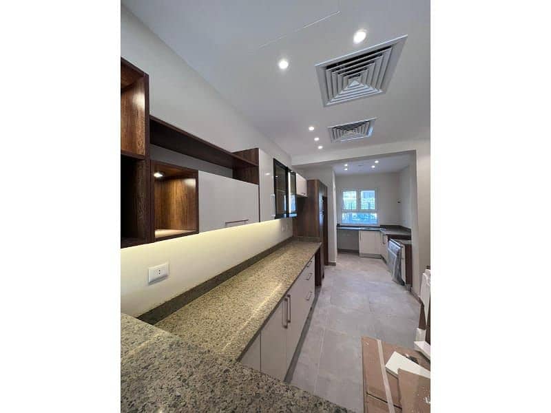 3 81ddef45-7915-46c7-aa4d-c830ec5b9a30. jpg