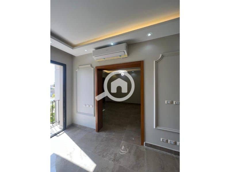 3 efffdf88-db36-4ec6-bff9-b779960e83b0. jpg