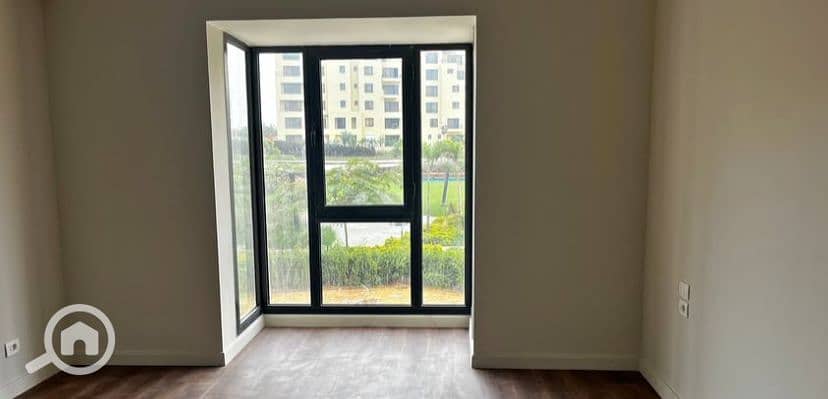 5 WhatsApp Image 2026-01-15 at 1.55. 39 PM. jpeg