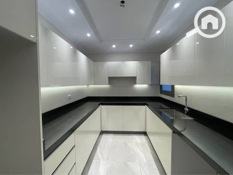 5 lllllllllllllllllllllllll. jpg