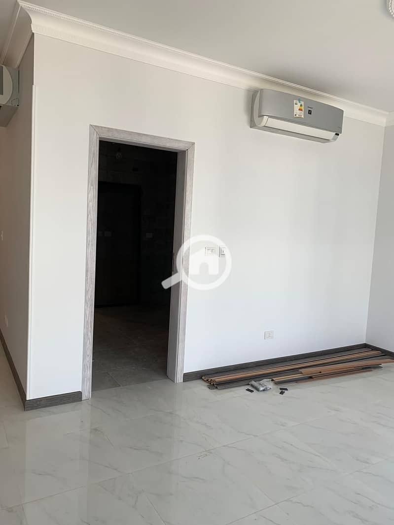 4 WhatsApp Image 2026-01-26 at 12.51. 04 PM (1). jpeg