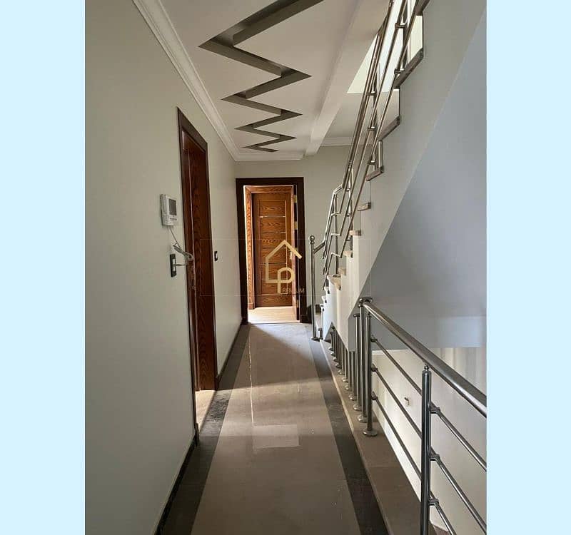 3 WhatsApp Image 2026-01-18 at 4.12. 20 PM (1). jpg