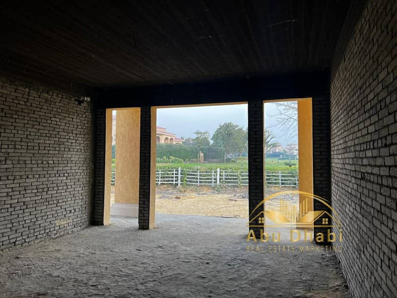 3 10ac0ae6-1a1f-4a69-83a1-6130550cc040. jpg