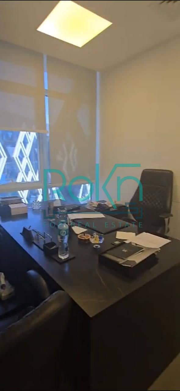 3 5b44e412-7017-42e9-934a-e2ebfeef79f3. jpg