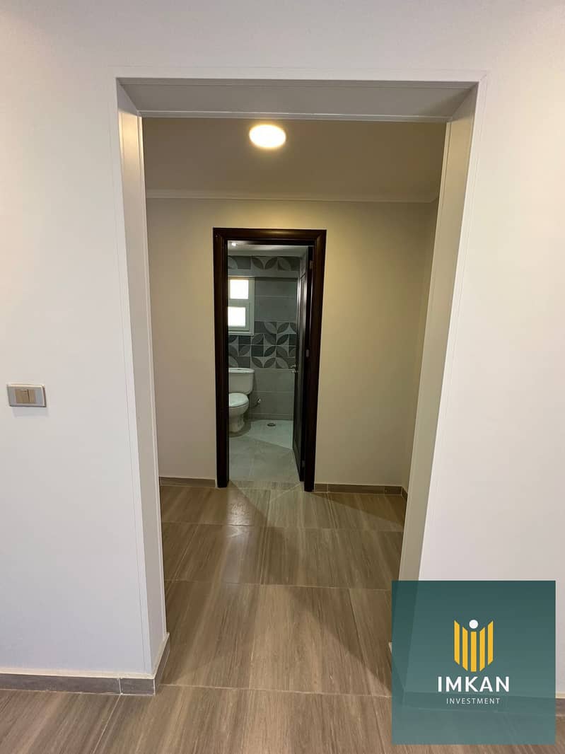 4 7c691ff5-847b-4257-81fa-efb06d17657f. jpg