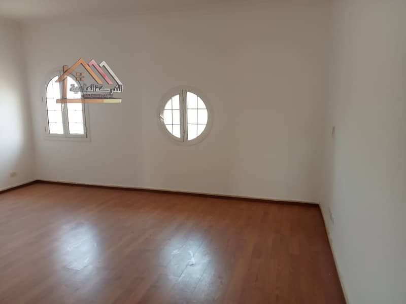 9 bff4c965-31bb-4950-9e92-831abe6723fa. jpeg