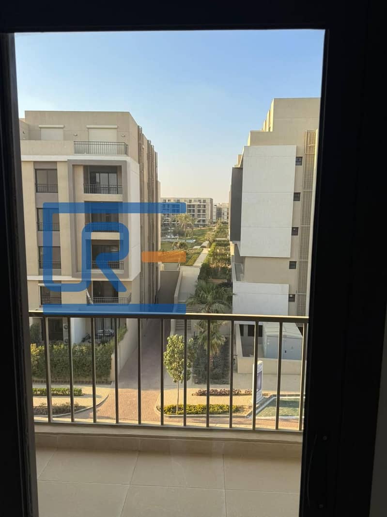 4 47accc2d-b8e0-4cdb-8c47-af8cd2304010. jpeg