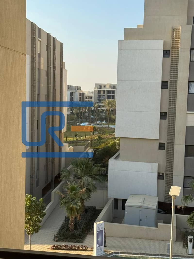 5 154b7906-45de-494b-b65f-68075594c8d8. jpeg