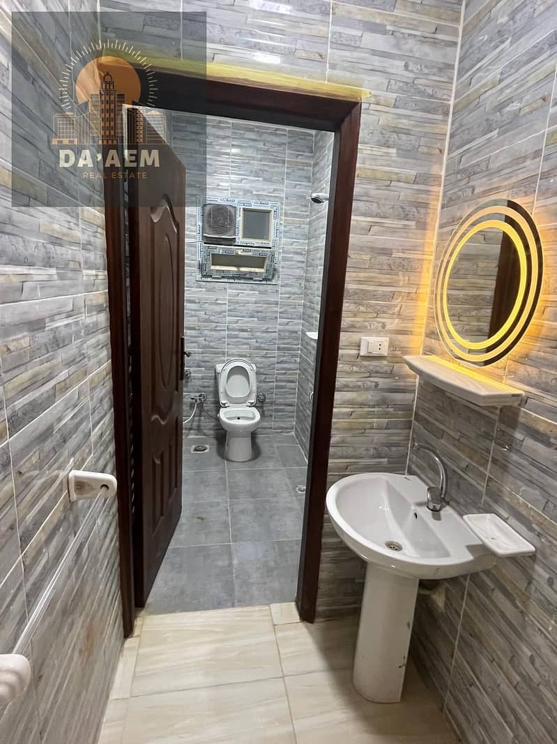 5 WhatsApp Image 2025-12-28 at 5.46. 02 PM (1). jpeg