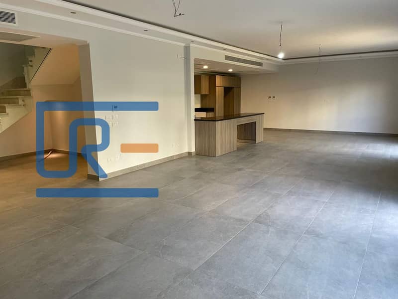 3 2e512b8a-5699-47c1-8ce2-77635c43613e. jpeg