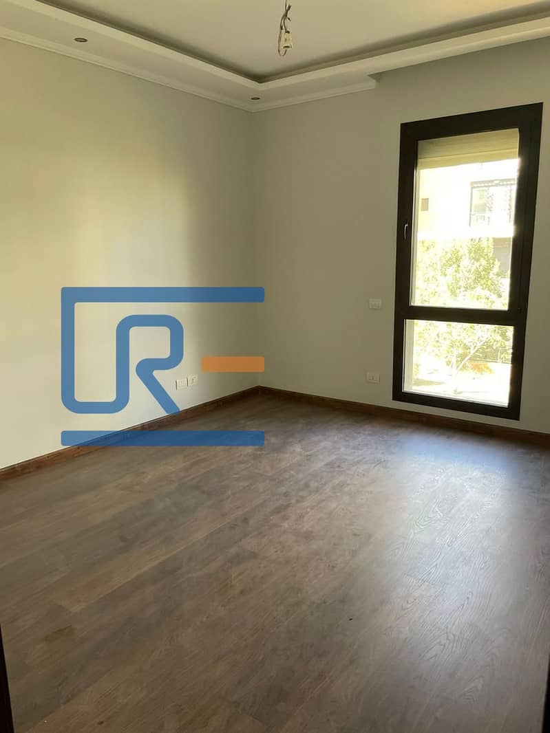 7 8346da03-3449-495d-b858-045cc9692329. jpeg