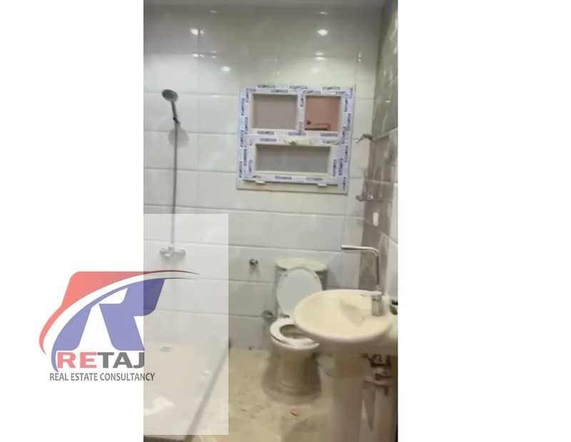 9 6818840d-54b5-46ae-b19e-a7fece69bbf1. jpg