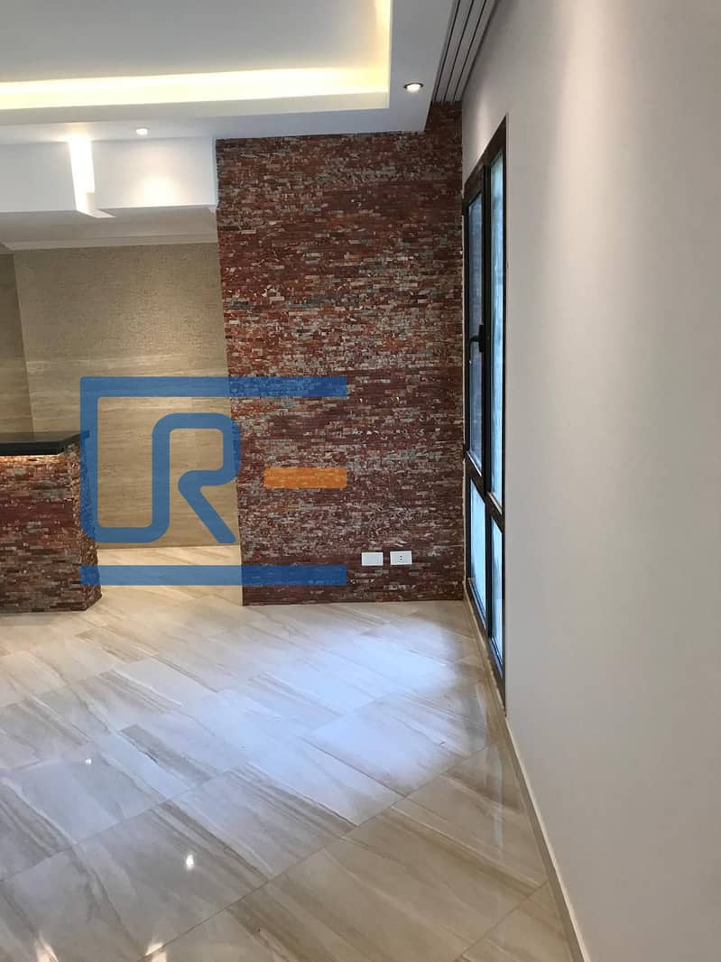 2 8b20e82c-d7d2-40a0-9ae6-123ca172c349. jpeg