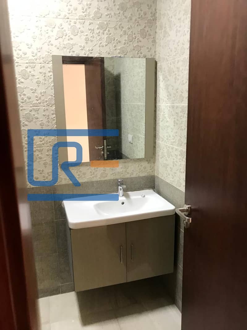 15 d3139ecb-9dae-4345-a929-367321c9c945. jpeg