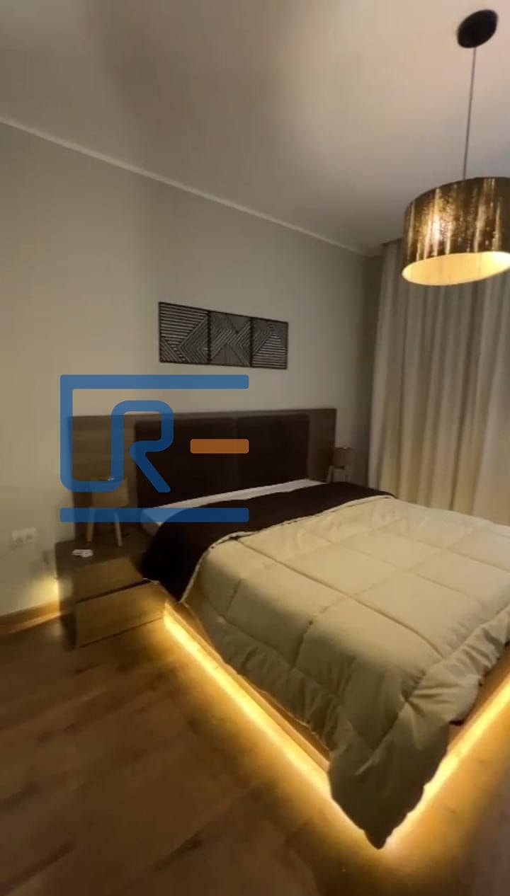 7 86d228d2-1e2b-4491-958d-69c971f36c1f. jpg