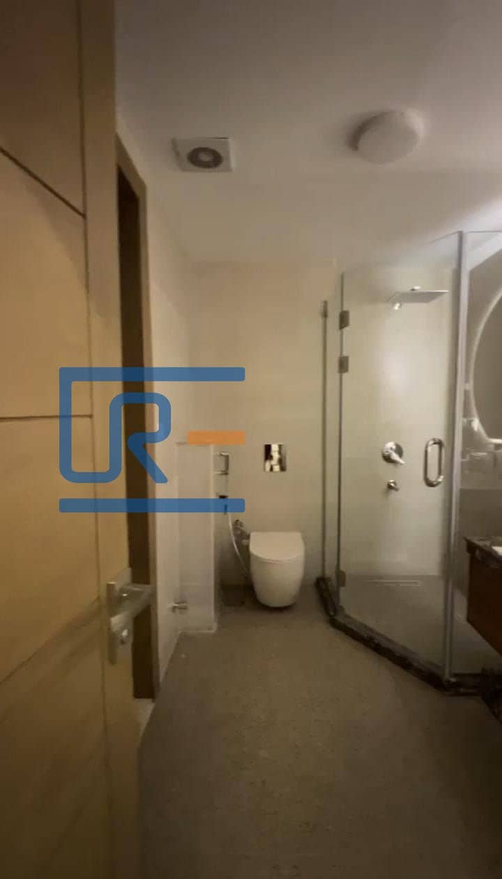 8 2137f23e-7f70-461a-86cf-f584a18061b1. jpg