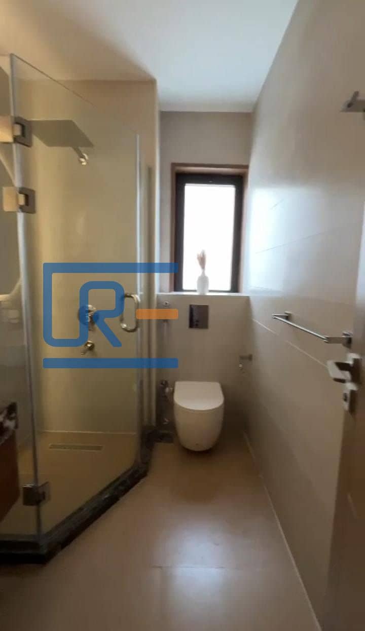 9 7189568e-1ad6-454f-8dff-6d3b15e469a3. jpg