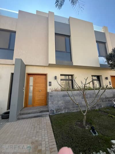 3 Bedroom Townhouse for Sale in Shorouk City, Cairo - WhatsApp Image 2026-01-18 at 11.55. 02 AM. jpeg 3 Bedroom Townhouse for Sale in Shorouk City, Cairo - WhatsApp Image 2026-01-18 at 11.55. 02 AM. jpeg