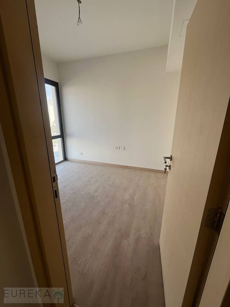 5 WhatsApp Image 2026-01-18 at 11.55. 03 AM (2). jpeg